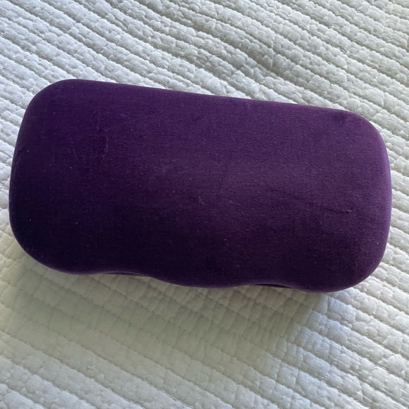 Gucci Sunglass Case - Picture 4 of 6